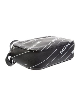 Balenciaga Leather Everyday XS