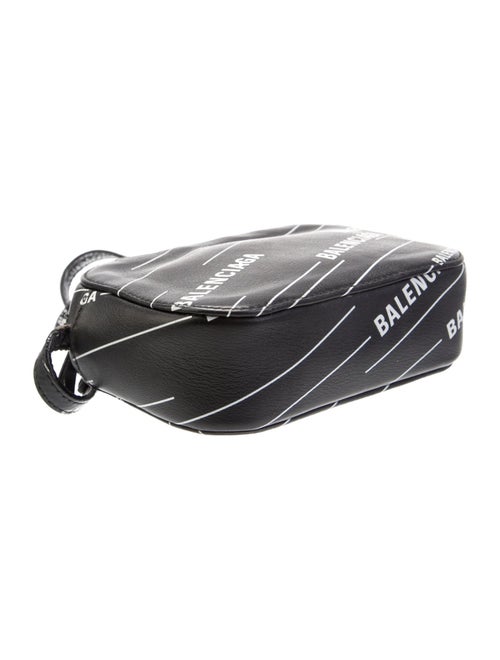 Balenciaga Leather Everyday XS