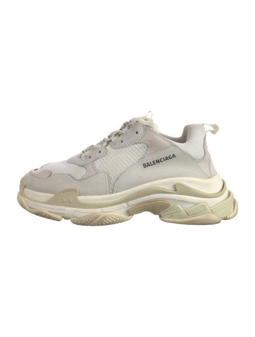 Balenciaga TRiple S Sneakers