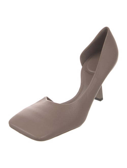 Balenciaga Void D'orsay Leather D'Orsay Pumps