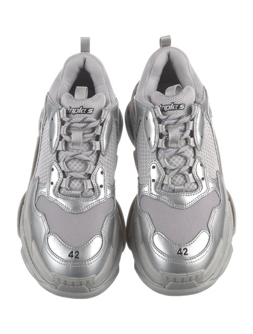 Balenciaga TRiple S Sneakers