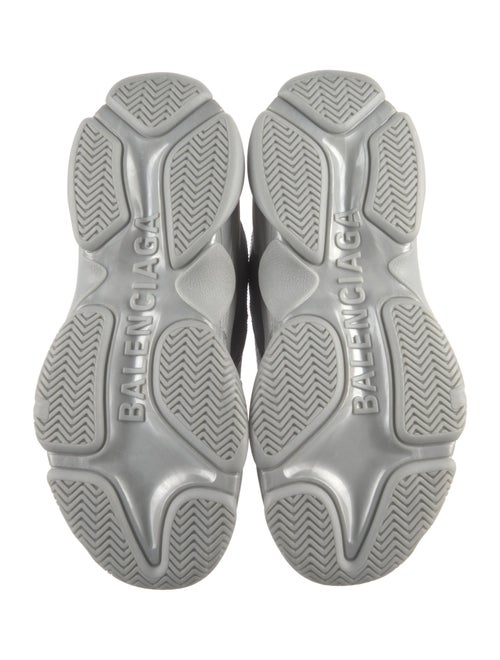 Balenciaga TRiple S Sneakers