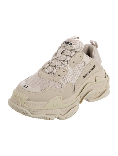 Balenciaga TRiple S Chunky Sneakers