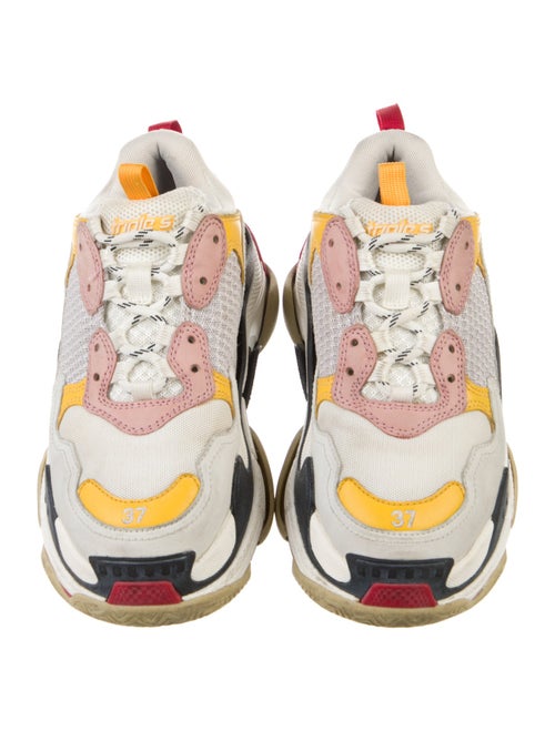 Balenciaga TRiple S Chunky Sneakers