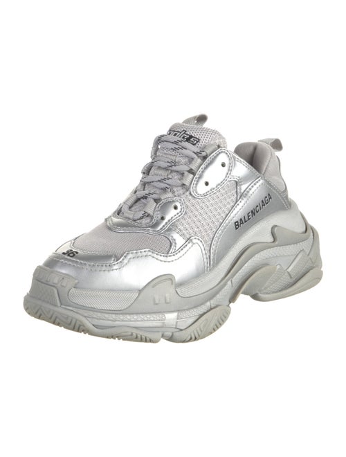 Balenciaga TRiple S Chunky Sneakers