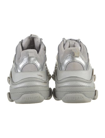 Balenciaga TRiple S Chunky Sneakers