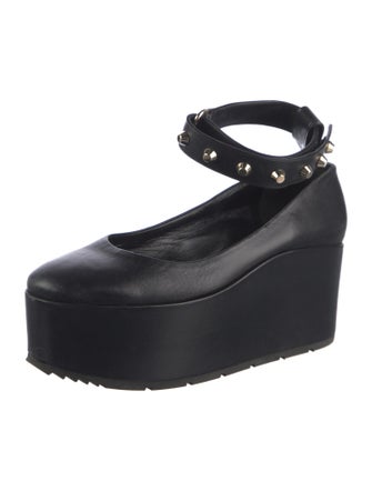 Balenciaga Leather Ballet Flats