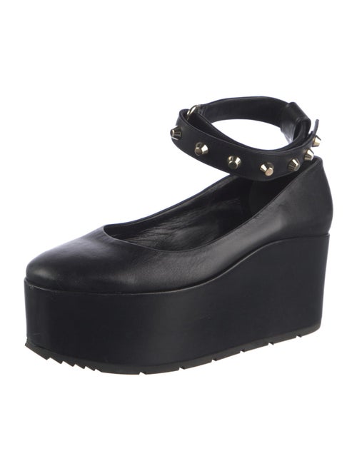 Balenciaga Leather Ballet Flats