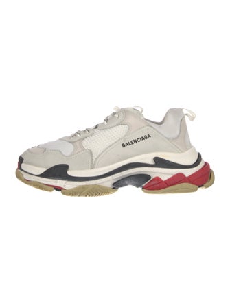 Balenciaga TRiple S Chunky Sneakers