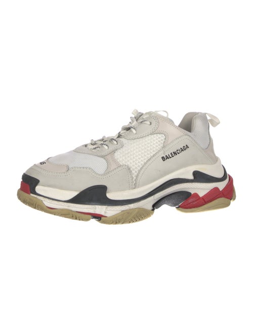 Balenciaga TRiple S Chunky Sneakers