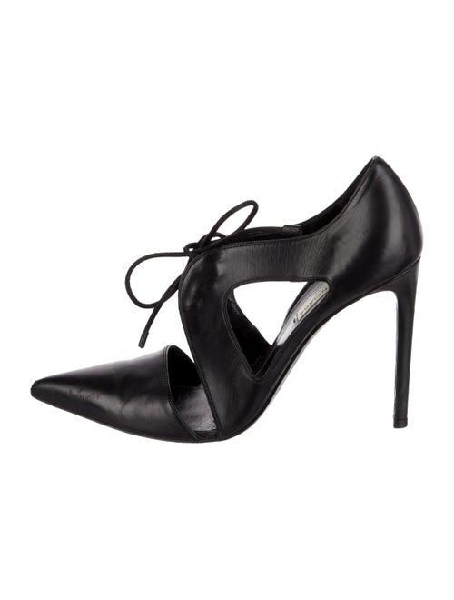 Balenciaga Leather Pumps