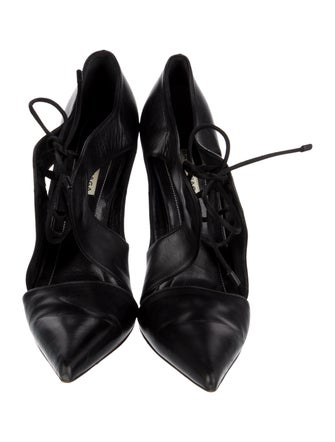 Balenciaga Leather Pumps