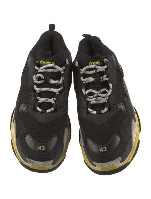 Balenciaga TRiple S Sneakers