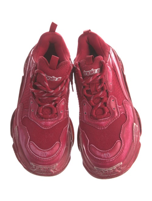 Balenciaga TRiple S Sneakers