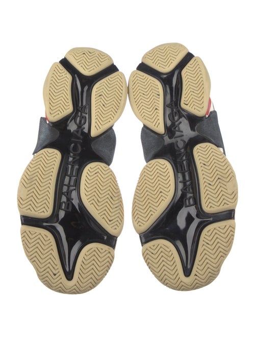 Balenciaga TRiple S Chunky Sneakers