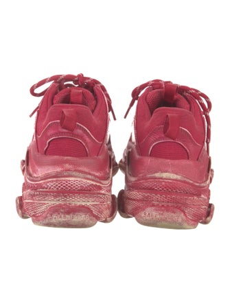 Balenciaga TRiple S Chunky Sneakers