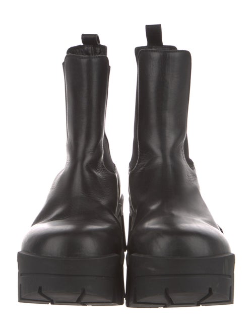 Balenciaga Leather Chelsea Boots