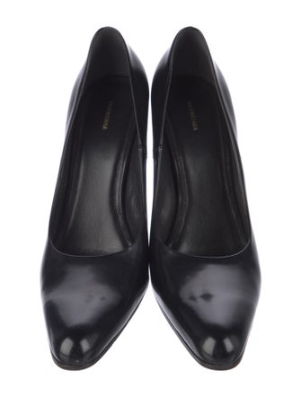 Balenciaga Leather Pumps