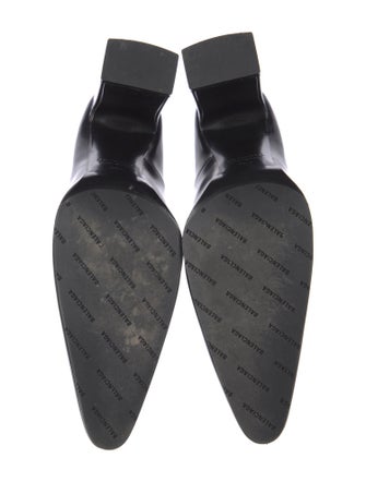 Balenciaga Leather Pumps