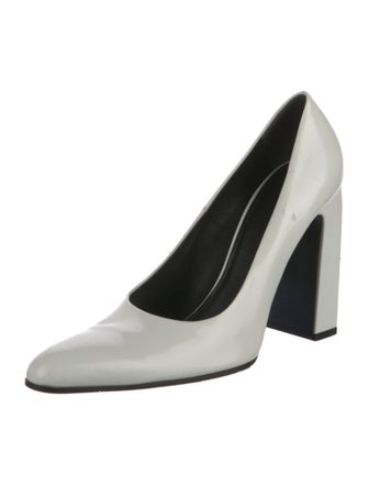 Balenciaga Leather Pumps