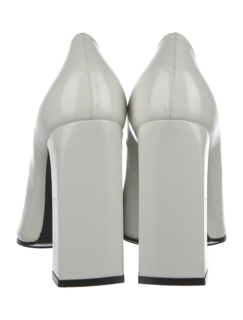 Balenciaga Leather Pumps