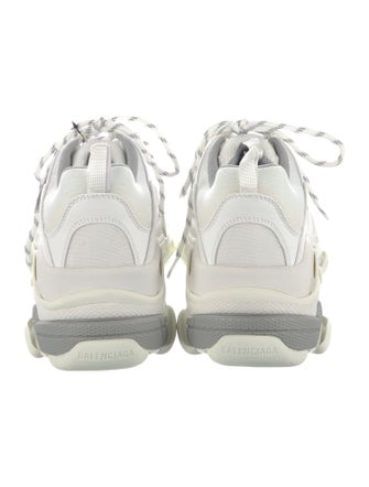 Balenciaga TRiple S Sneakers