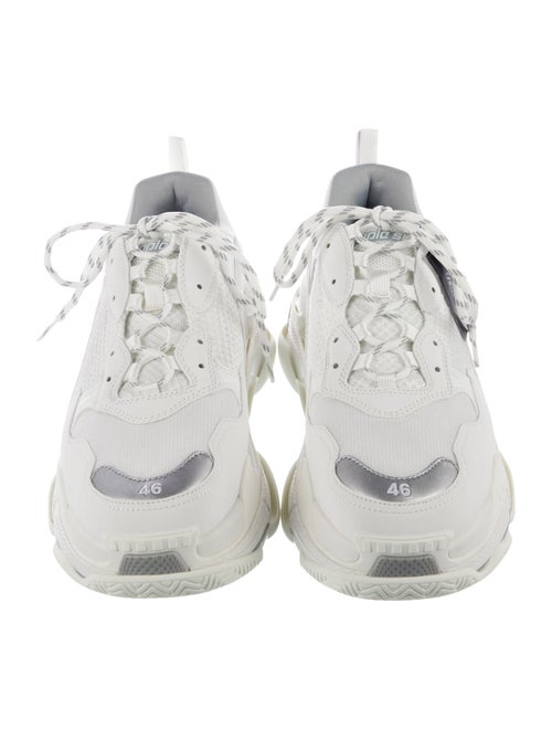Balenciaga TRiple S Sneakers