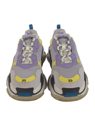 Balenciaga TRiple S Chunky Sneakers