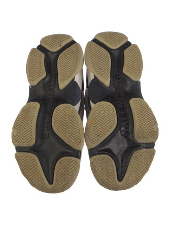 Balenciaga TRiple S Chunky Sneakers