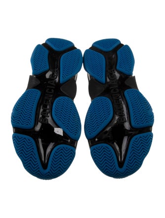 Balenciaga TRiple S Athletic Sneakers