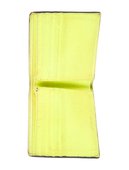 Balenciaga Logo Bi Fold Signature Logo Bifold Wallet