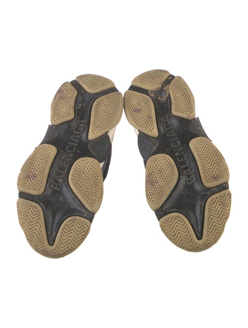 Balenciaga TRiple S Sneakers