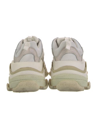 Balenciaga TRiple S Chunky Sneakers