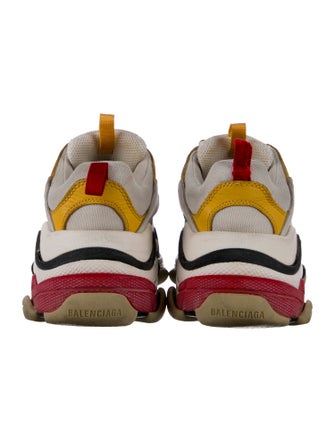 Balenciaga TRiple S Sneakers