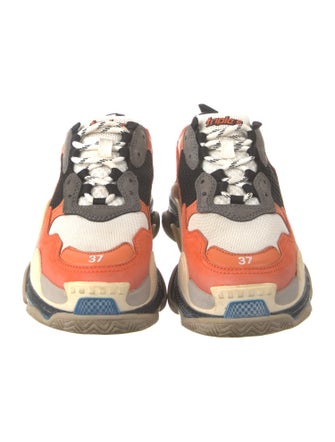 Balenciaga TRiple S Chunky Sneakers
