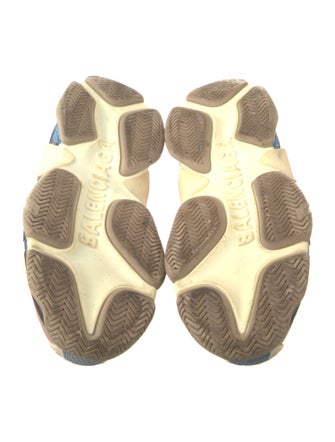 Balenciaga TRiple S Chunky Sneakers