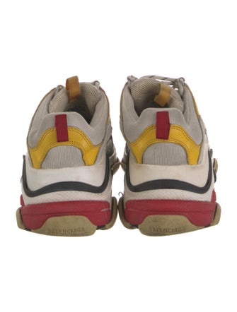 Balenciaga TRiple S Chunky Sneakers