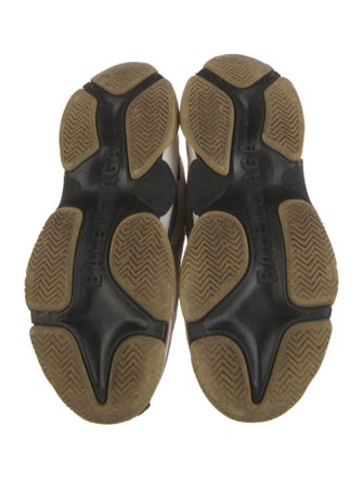 Balenciaga TRiple S Chunky Sneakers