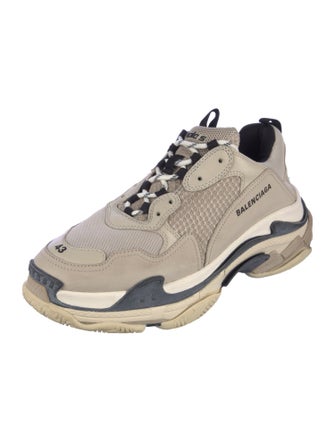 Balenciaga TRiple S Chunky Sneakers