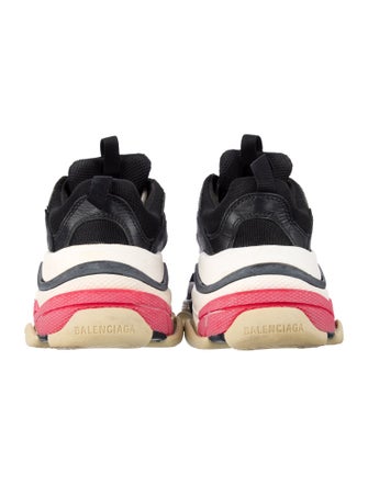 Balenciaga TRiple S Chunky Sneakers