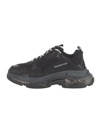 Balenciaga TRiple S Sneakers
