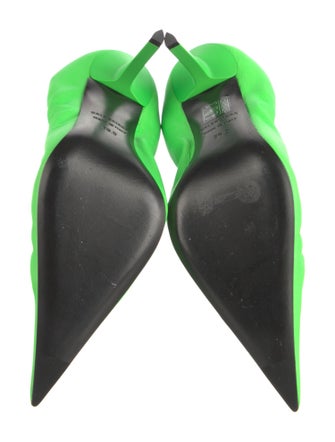 Balenciaga Leather Pumps