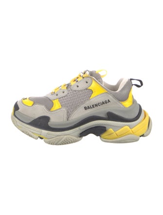 Balenciaga TRiple S Chunky Sneakers