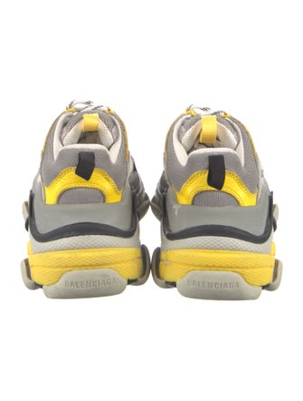 Balenciaga TRiple S Chunky Sneakers