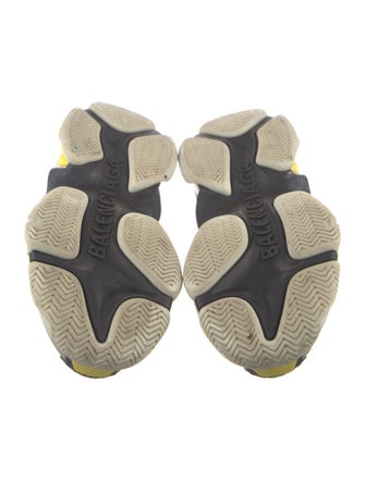 Balenciaga TRiple S Chunky Sneakers