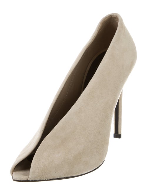 Balenciaga Suede Pumps