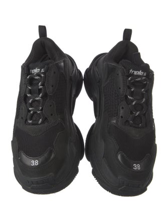 Balenciaga TRiple S Chunky Sneakers
