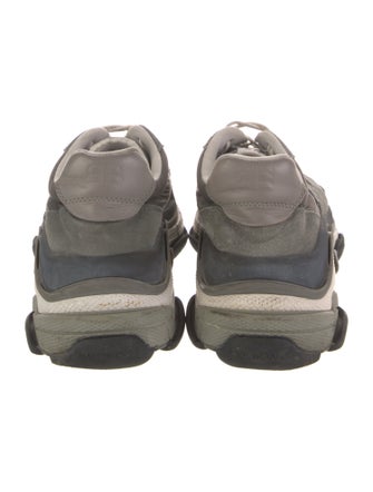 Balenciaga TRiple S Sneakers