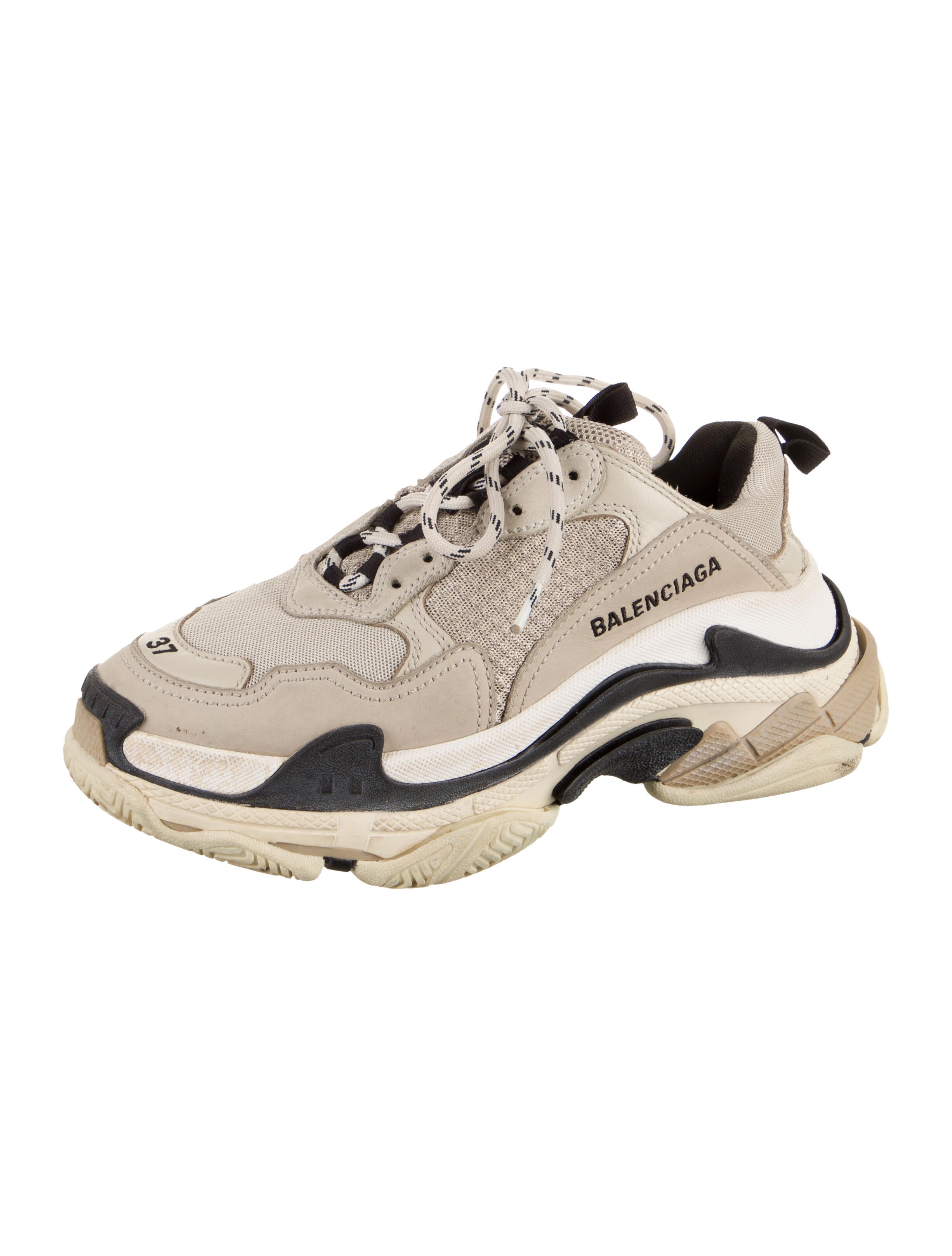 Balenciaga TRiple S Chunky Sneakers