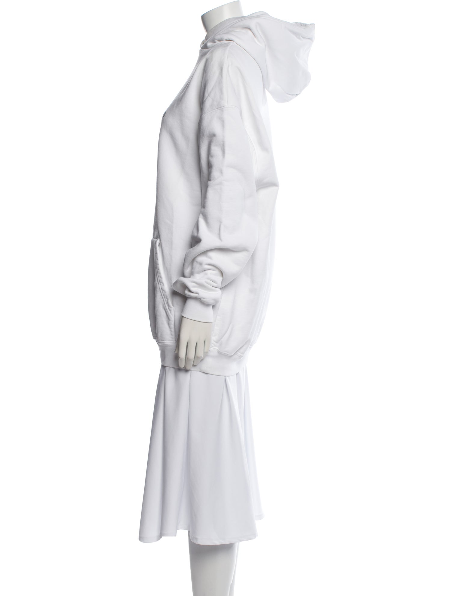 Balenciaga 2020-2021 Trademark Logo Sweatshirt